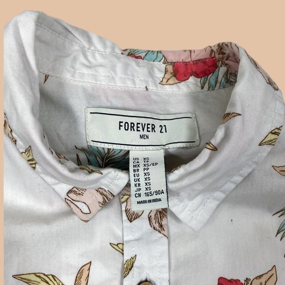 Forever 21 - Hawaiian Style - Short Sleeve Button Up - Picture 3 of 8